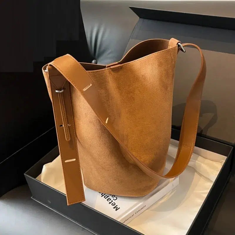Sac Bandoulière Sac Paquetage Paris Prix Sac Paquetage Cuir Grainé