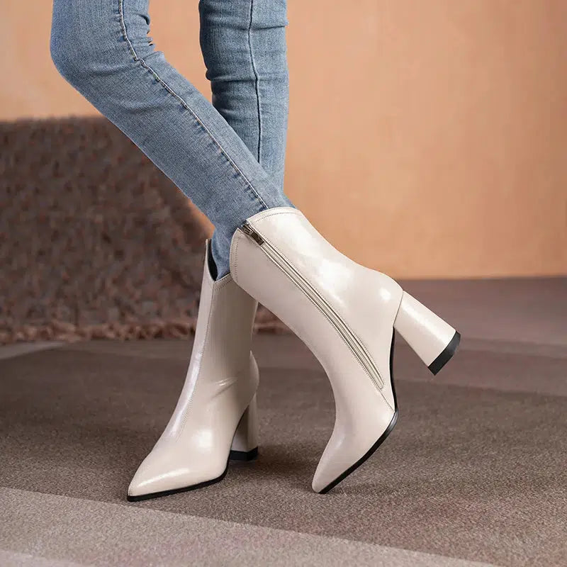 Bottine bout pointu talon carre Le Old Money