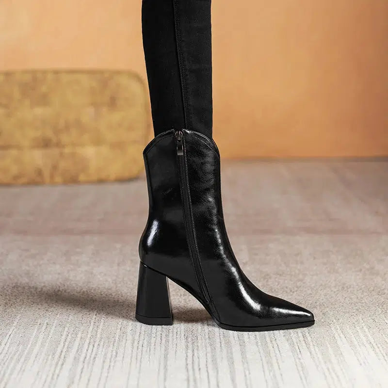 Pointed square toe boots | The Old Money